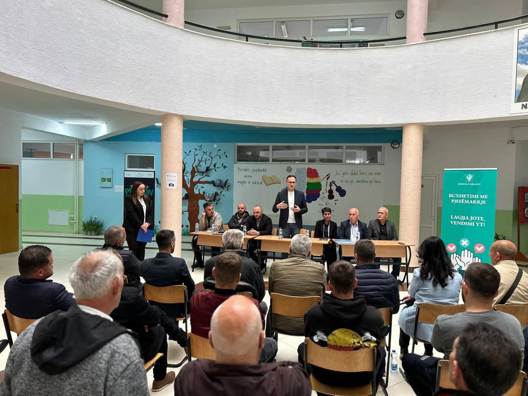 Buxhetimi me Pjesëmarrje, mbahet takimi me banorët e Lagjes së Tetë