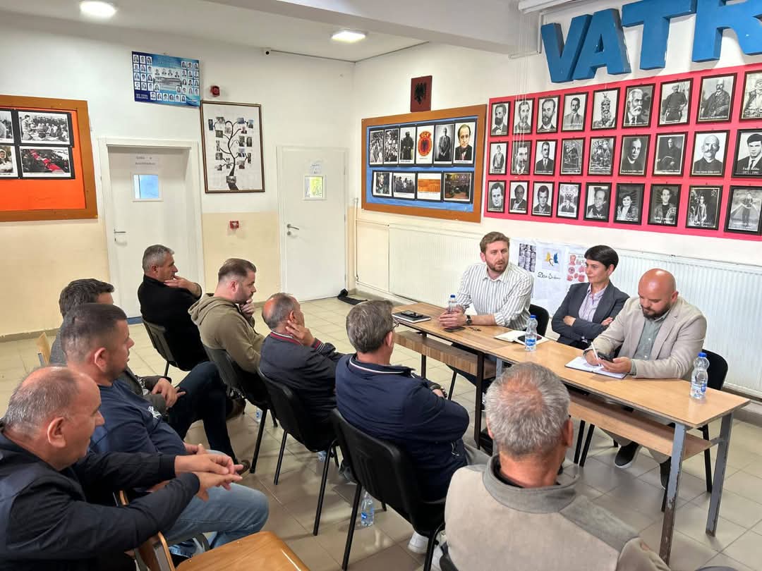 Buxhetimi me Pjesëmarrje u mbajt edhe me banorët e fshatit Livoç i Epërm