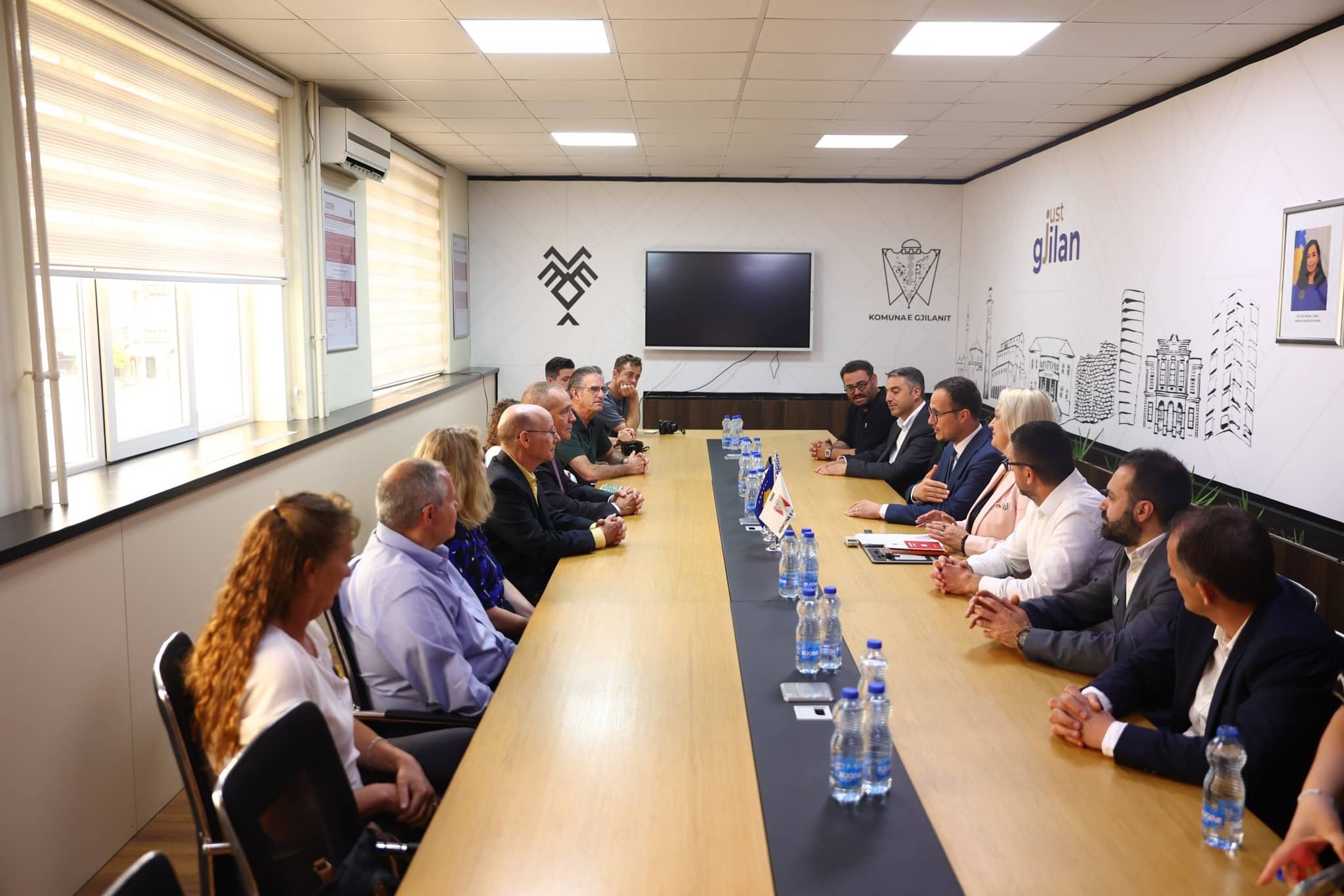 Thellohet bashkëpunimi ndërmjet Gjilanit dhe Iowas