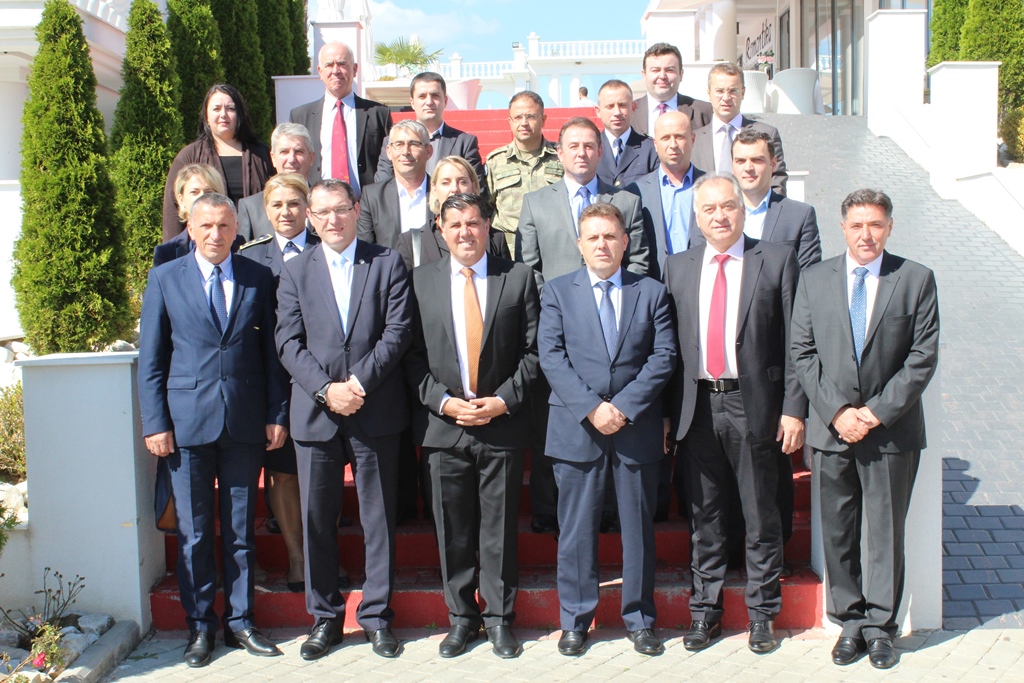 konferenca-2.JPG